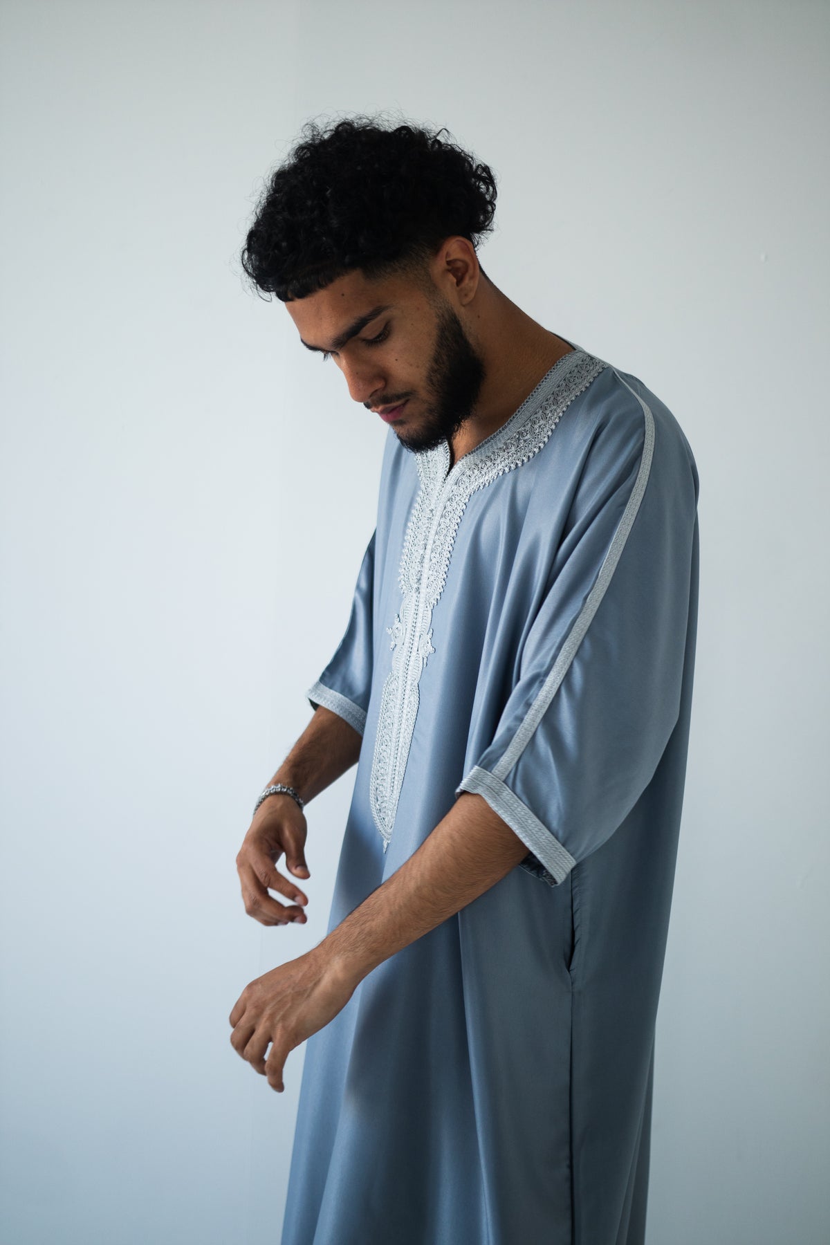 Premium Silver Moroccan Thobe