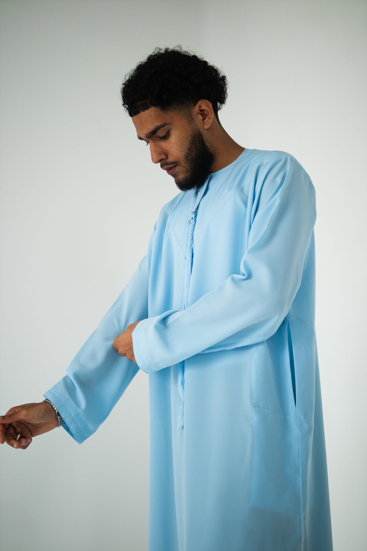 Premium Emirati Thobes - CLEARANCE