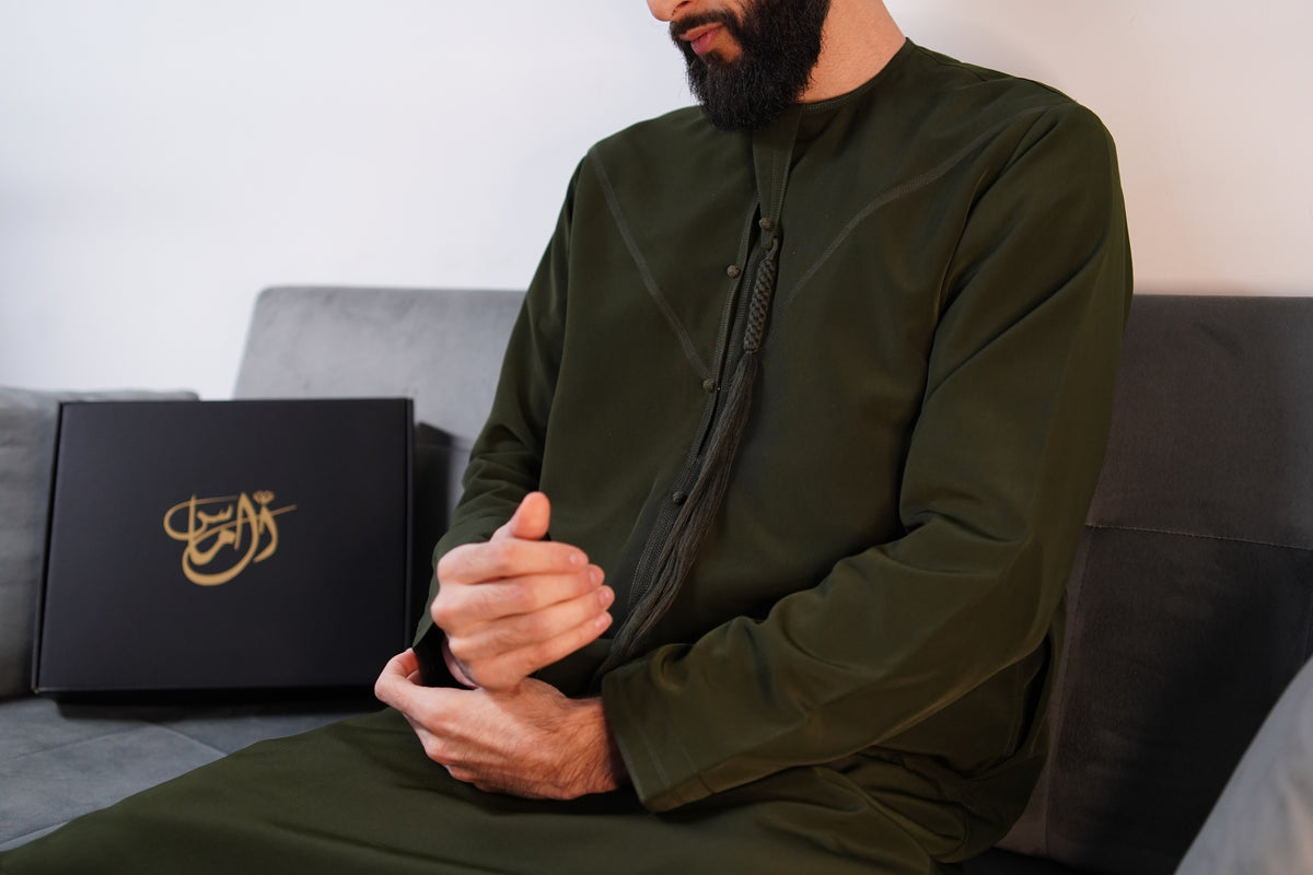 Premium Emirati Thobes - CLEARANCE