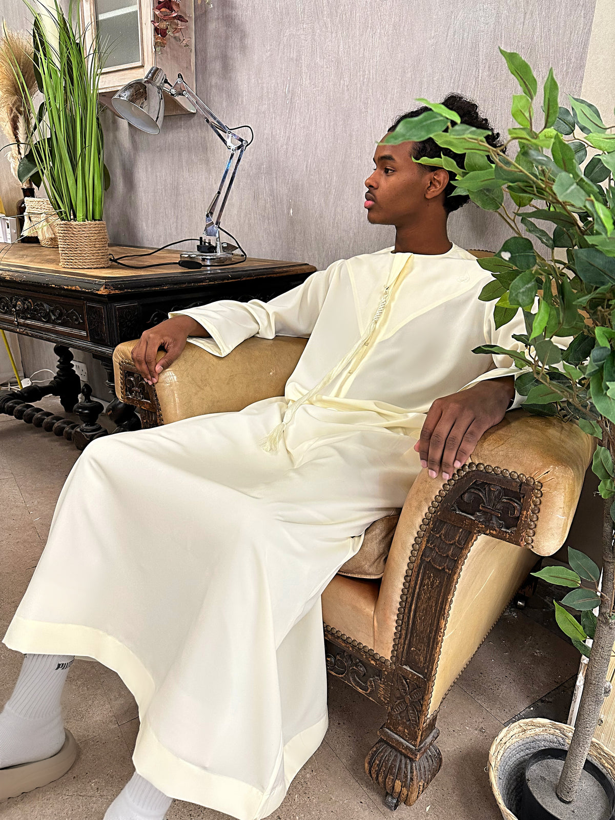 Premium Emirati Thobes - CLEARANCE