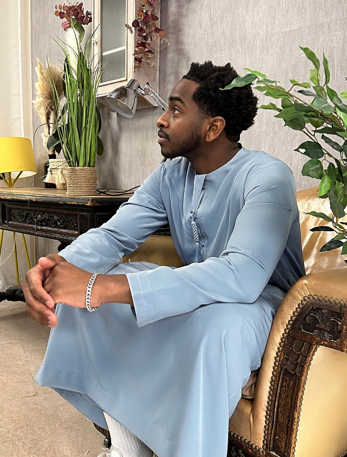 Premium Emirati Thobes - CLEARANCE